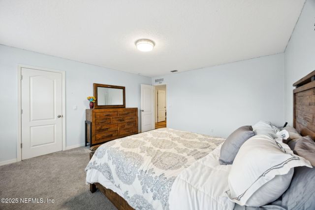 77224 LUMBER CREEK Boulevard, Yulee, FL 32097