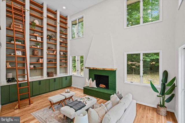 979 BRAMLEIGH LN, Annapolis, MD 21401