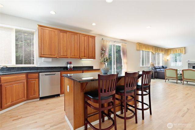 3139 Cedrona Drive NW, Olympia, WA 98502