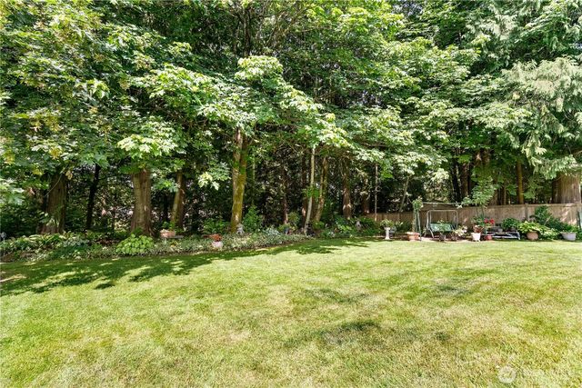 3139 Cedrona Drive NW, Olympia, WA 98502