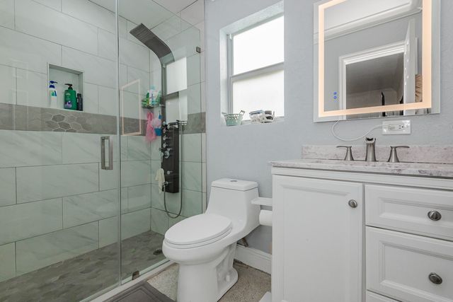 1820 N 46TH Avenue, Hollywood, FL 33021