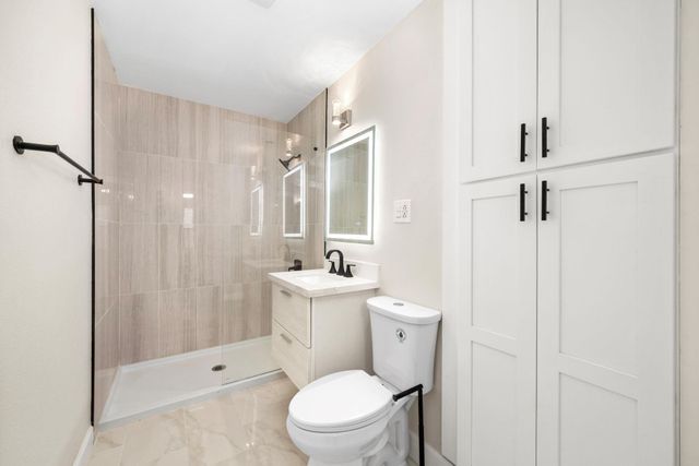 803 E 29th Street, Houston, TX 77009