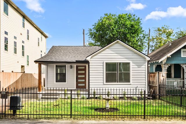 803 E 29th Street, Houston, TX 77009