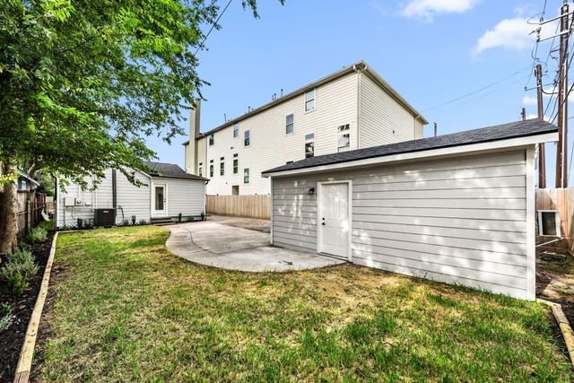 803 E 29th Street, Houston, TX 77009