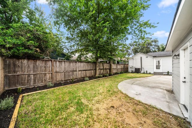 803 E 29th Street, Houston, TX 77009