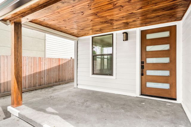 803 E 29th Street, Houston, TX 77009