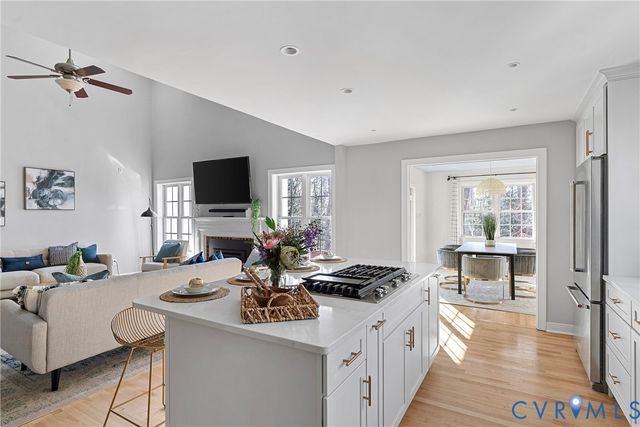 9280 Staple Ln, Mechanicsville, VA 23116