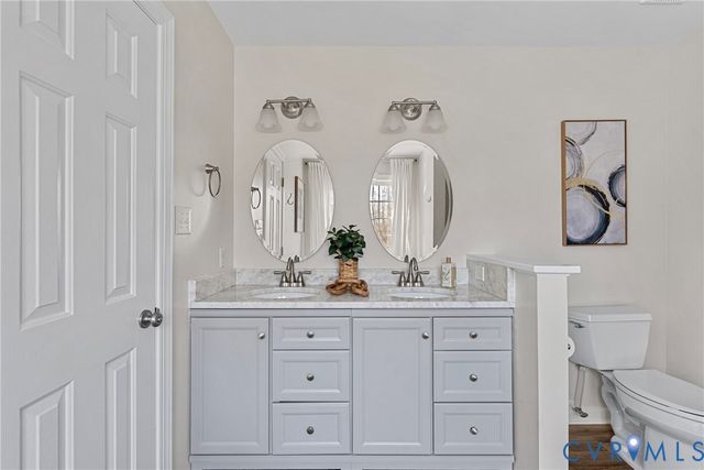 9280 Staple Ln, Mechanicsville, VA 23116