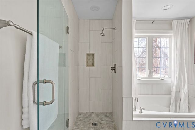 9280 Staple Ln, Mechanicsville, VA 23116