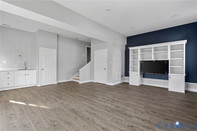 9280 Staple Ln, Mechanicsville, VA 23116