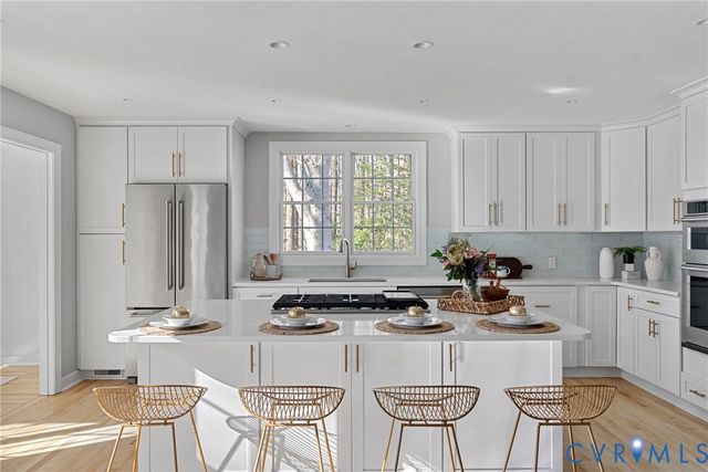 9280 Staple Ln, Mechanicsville, VA 23116