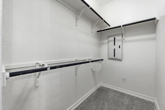 4060 Paddock Trail, Seguin, TX 78155