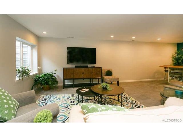 9772 Quay Loop, Westminster, CO 80021