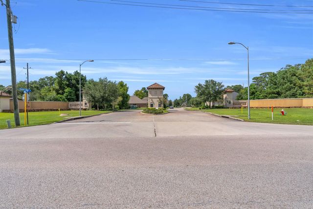 12726 Durham Creek Lane, Tomball, TX 77375