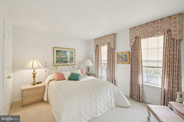 8826 CREEKWAY DR, Clinton, MD 20735