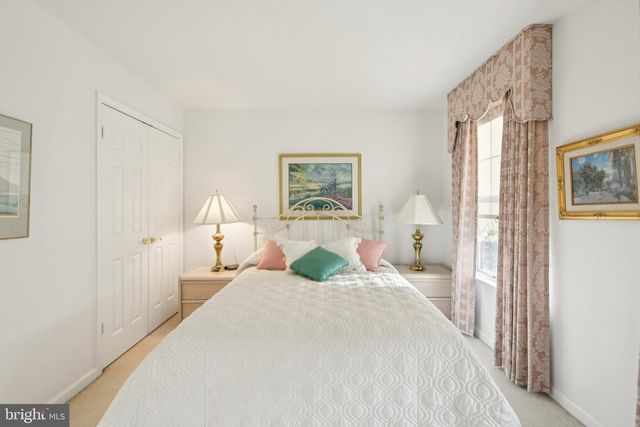 8826 CREEKWAY DR, Clinton, MD 20735