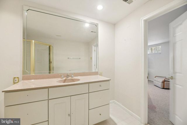 8826 CREEKWAY DR, Clinton, MD 20735