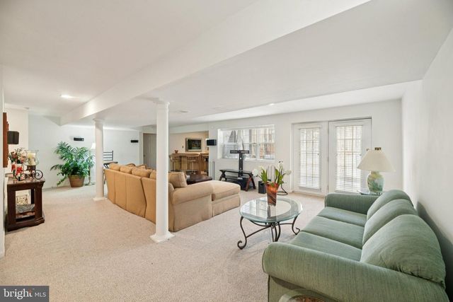 8826 CREEKWAY DR, Clinton, MD 20735