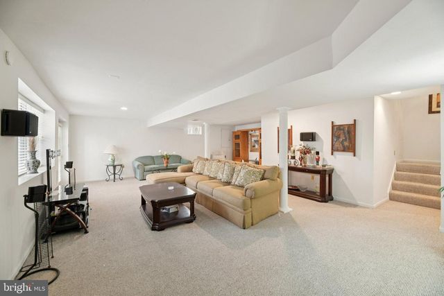 8826 CREEKWAY DR, Clinton, MD 20735