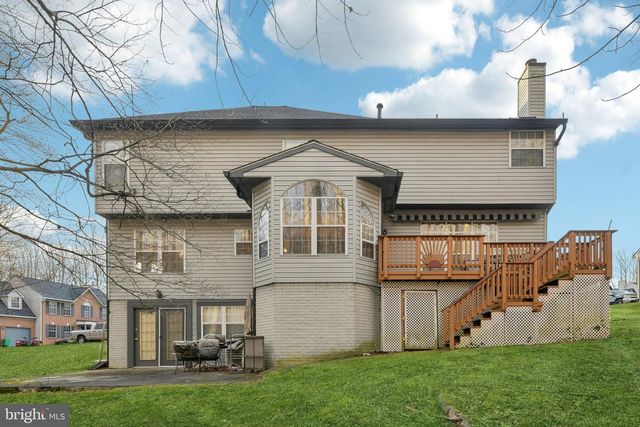 8826 CREEKWAY DR, Clinton, MD 20735