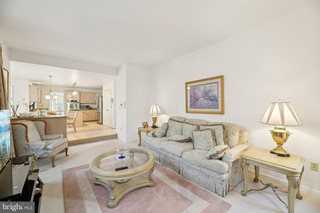 8826 CREEKWAY DR, Clinton, MD 20735