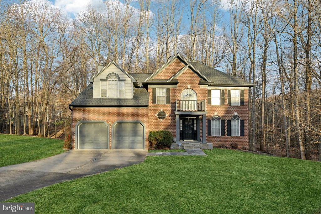 8826 CREEKWAY DR, Clinton, MD 20735