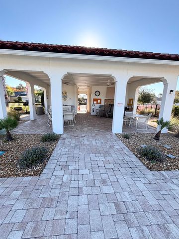 532 Palace Dr, St Augustine, FL 32084