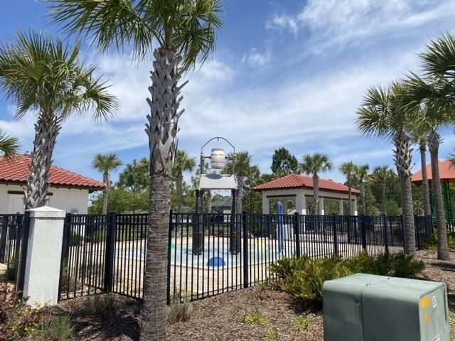 532 Palace Dr, St Augustine, FL 32084