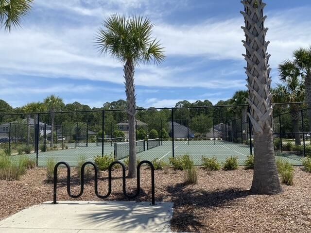 532 Palace Dr, St Augustine, FL 32084