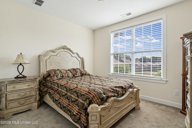 6763 W Sunrise Loop, Olive Branch, MS 38654