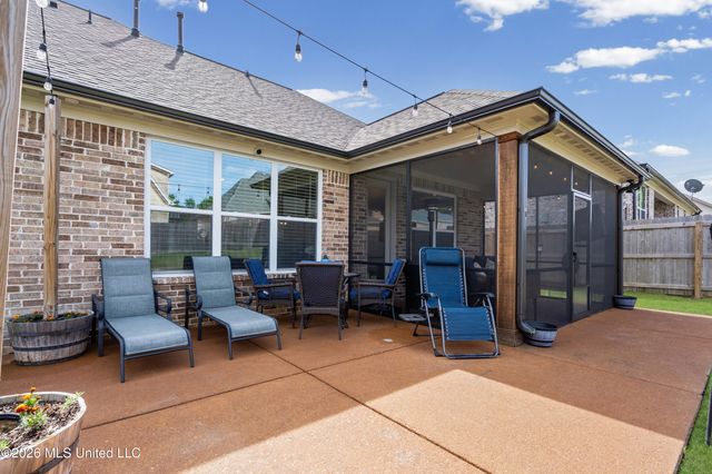 6763 W Sunrise Loop, Olive Branch, MS 38654