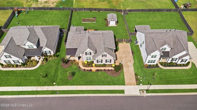 6763 W Sunrise Loop, Olive Branch, MS 38654
