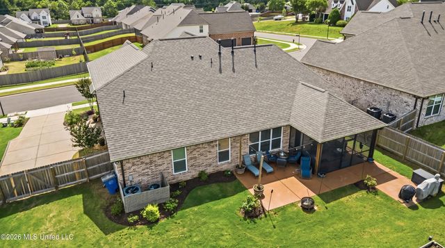6763 W Sunrise Loop, Olive Branch, MS 38654