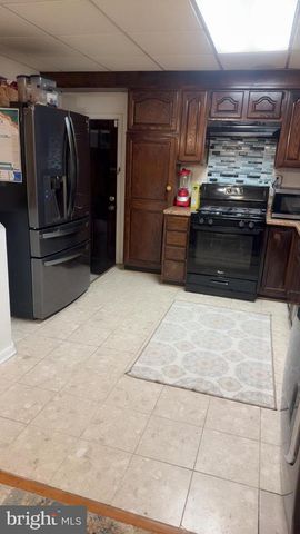 6239 BREN MAR DR, Alexandria, VA 22312
