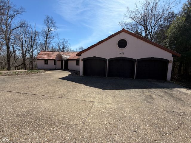 1414 E Rhorer Road, Bloomington, IN 47401