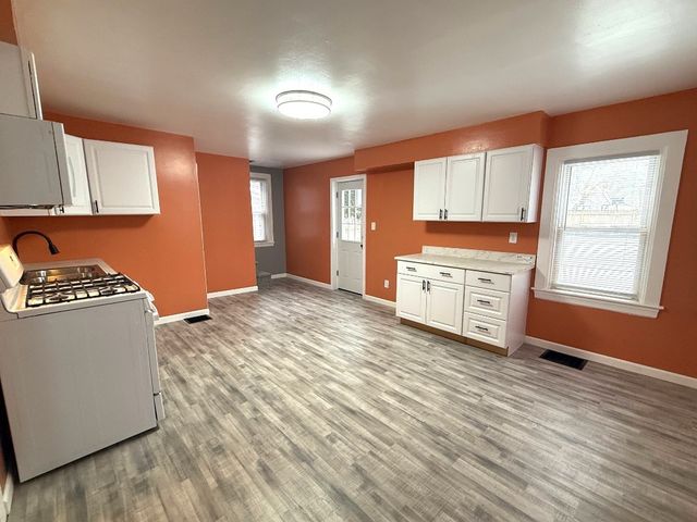 2208 CHERRY Street, Erie, PA 16502