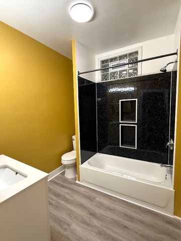 2208 CHERRY Street, Erie, PA 16502