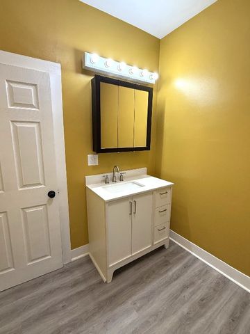 2208 CHERRY Street, Erie, PA 16502