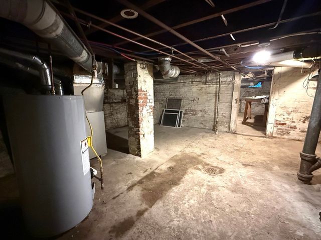 2208 CHERRY Street, Erie, PA 16502