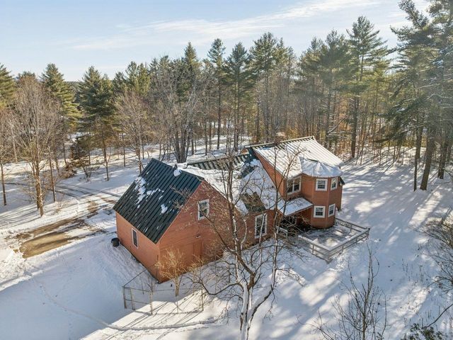 225 Pine River Path, Effingham, NH 03882