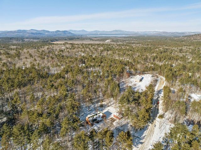 225 Pine River Path, Effingham, NH 03882