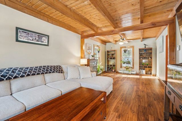 225 Pine River Path, Effingham, NH 03882