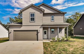 373 Galway Dr, Clarksville, TN 37042