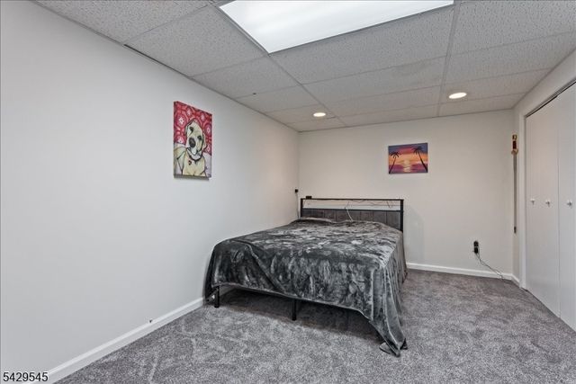 16 Brook Dr North, Morris Plains Boro, NJ 07950