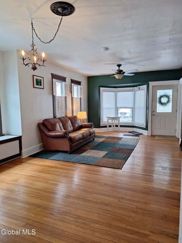 17 Wayne Street, Brunswick, NY 12180