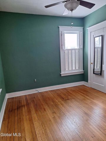 17 Wayne Street, Brunswick, NY 12180