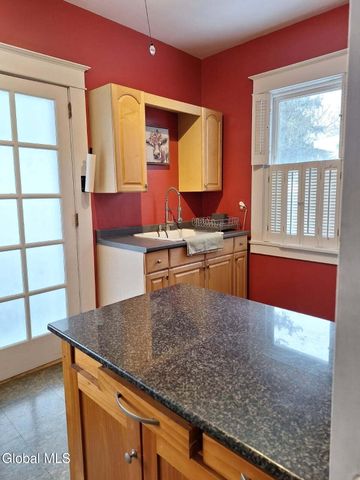 17 Wayne Street, Brunswick, NY 12180