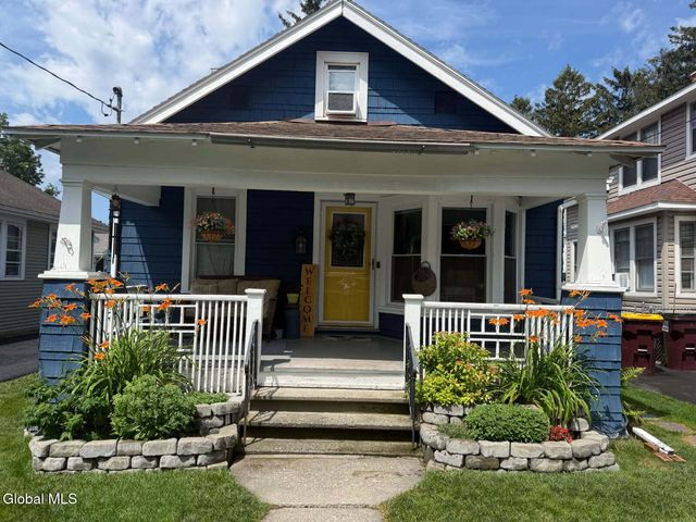 17 Wayne Street, Brunswick, NY 12180