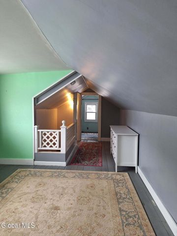 17 Wayne Street, Brunswick, NY 12180