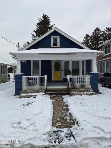 17 Wayne Street, Brunswick, NY 12180